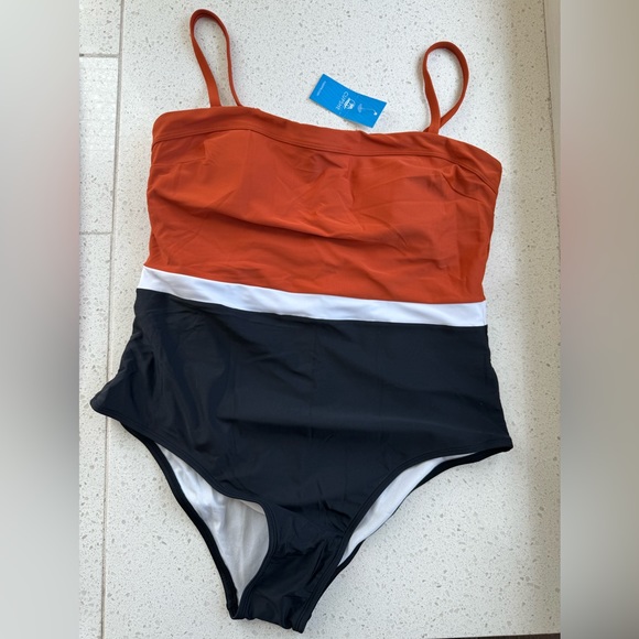 Colorblock Colombia Coast Square Neck One Piece Swimsuit - Picture 1 of 4